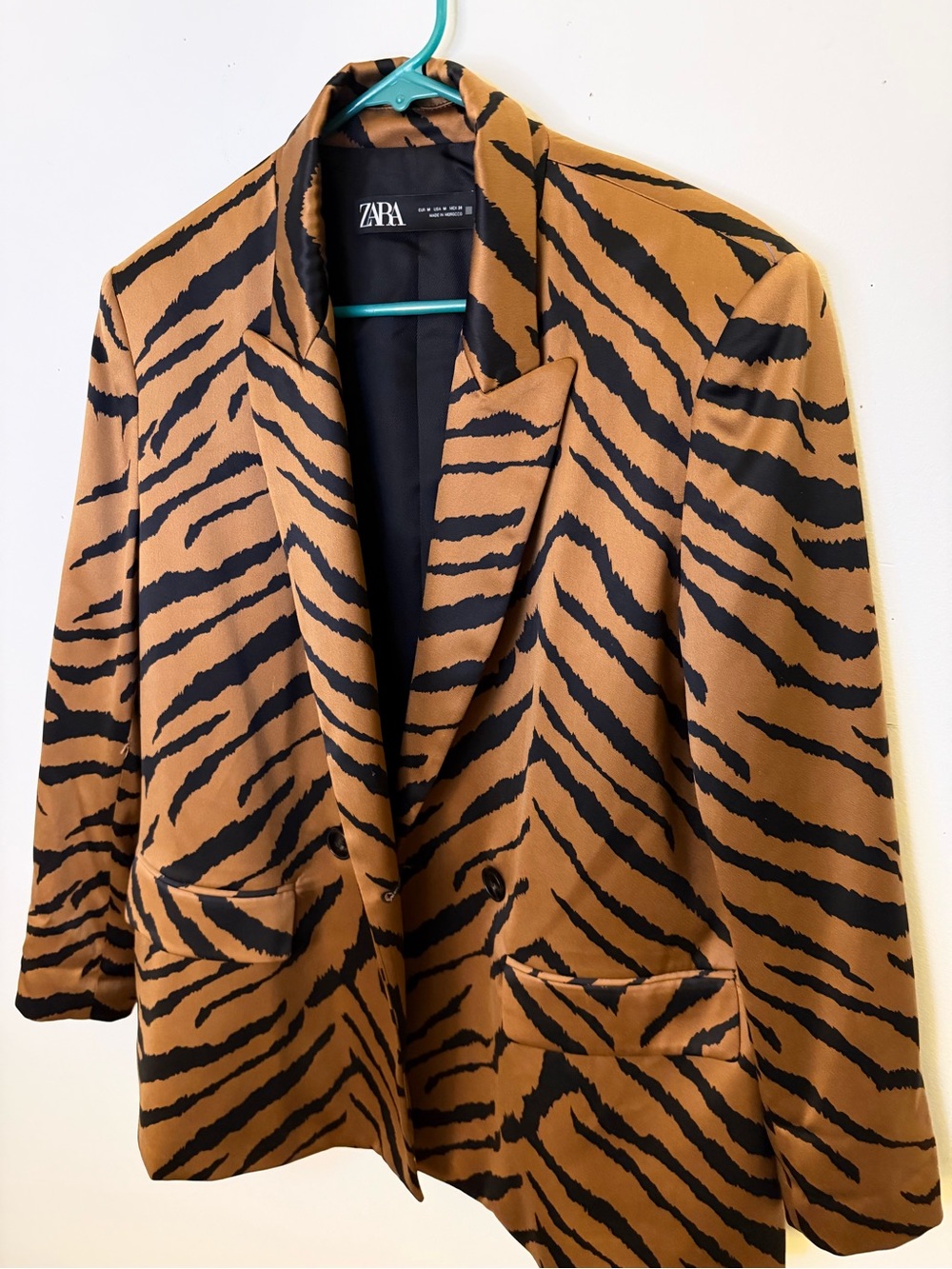 ZARA Double Breasted Brown/Black Tiger Stripe Satin Effect Blazer sz M Glam Chic
